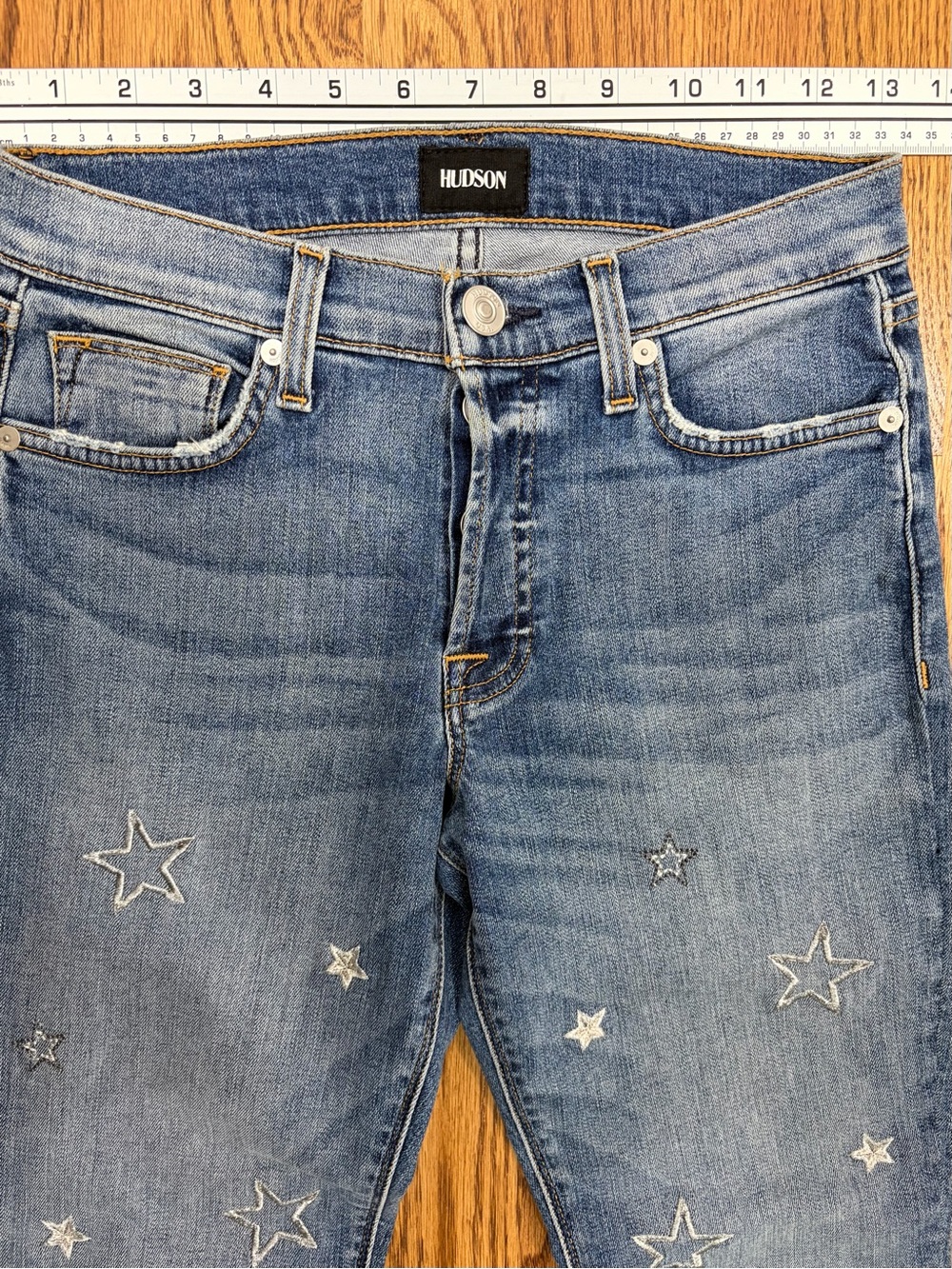 Hudson Riley Relaxed Straight Jeans with Silver Star Embroidery (24) - Picture 4 of 8